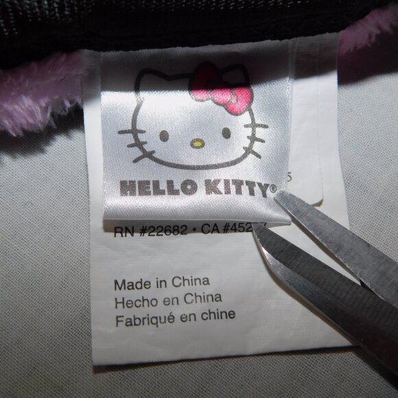 Sanrio Hello Kitty Red White Pink Bows Micro Fleece Plush Blanket 38" x 49" - Picture 6 of 8